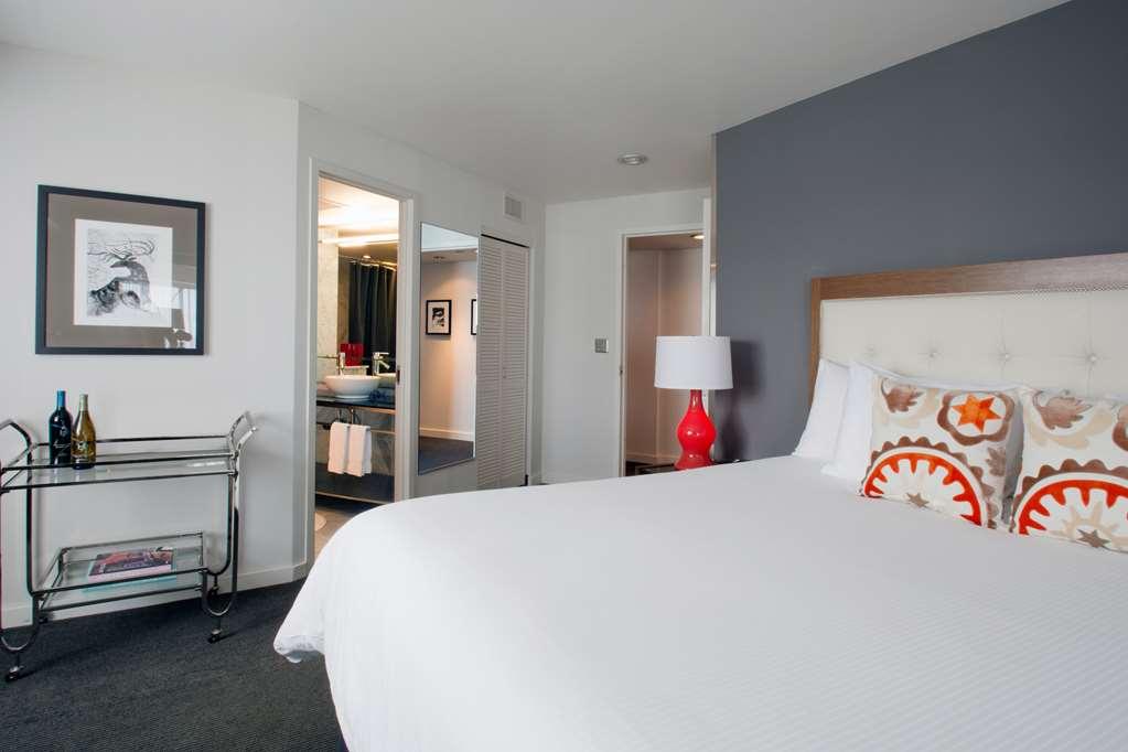 Hotel Murano Tacoma Habitación foto A guest room at the Hotel Commonwealth